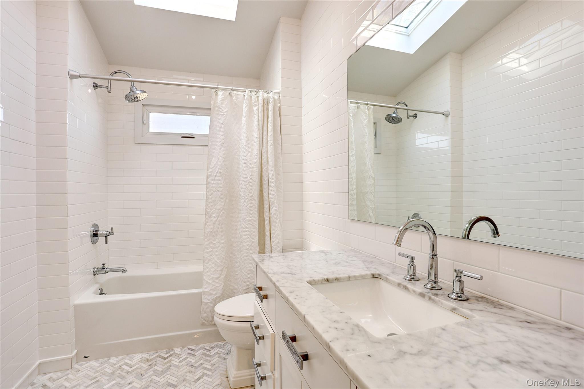 #14 photo, 7 Hawk Street, Chestnut Ridge , NY 10977