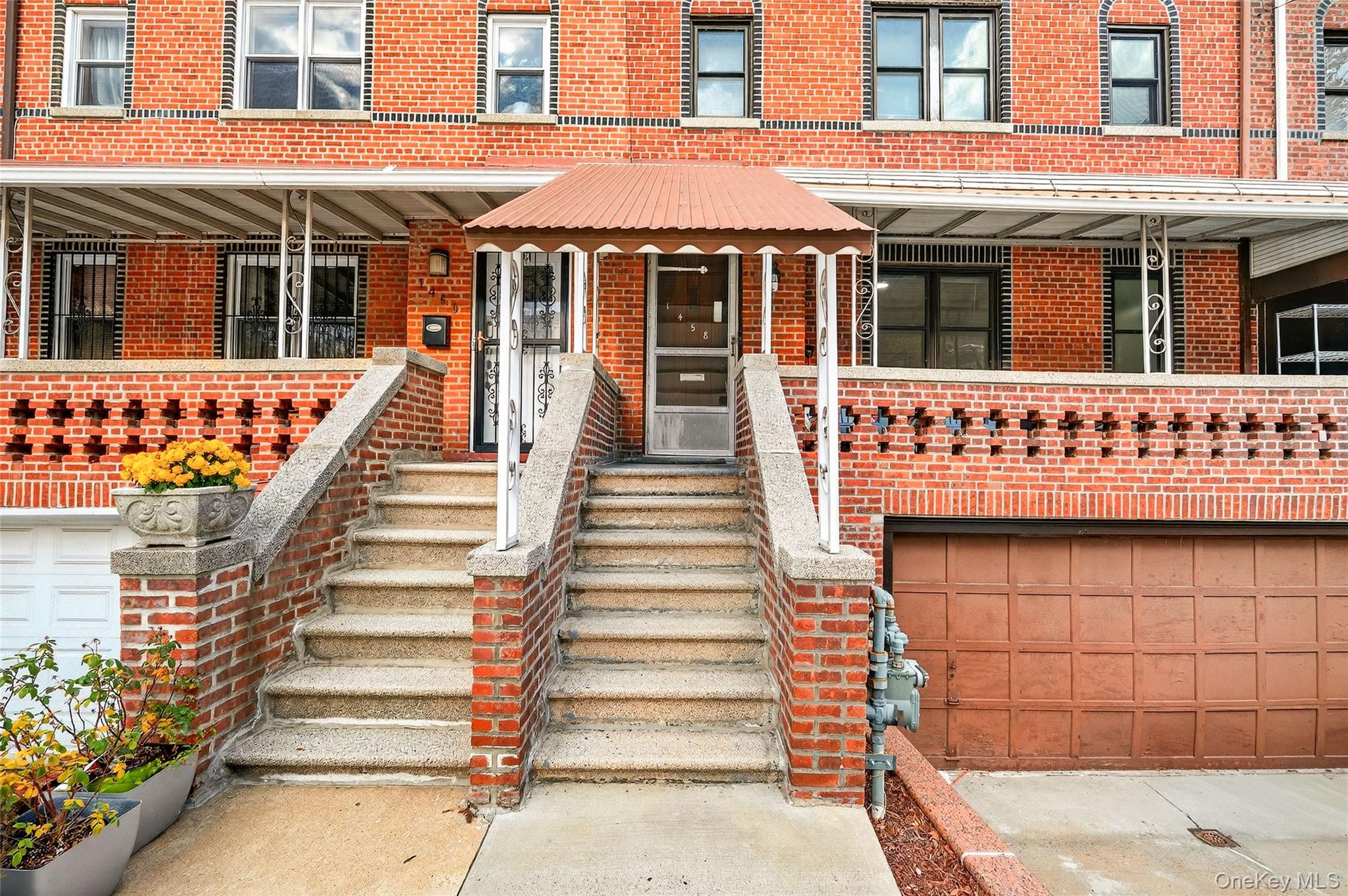 #12 photo, 1458 Rowland Street, Bronx , NY 10461