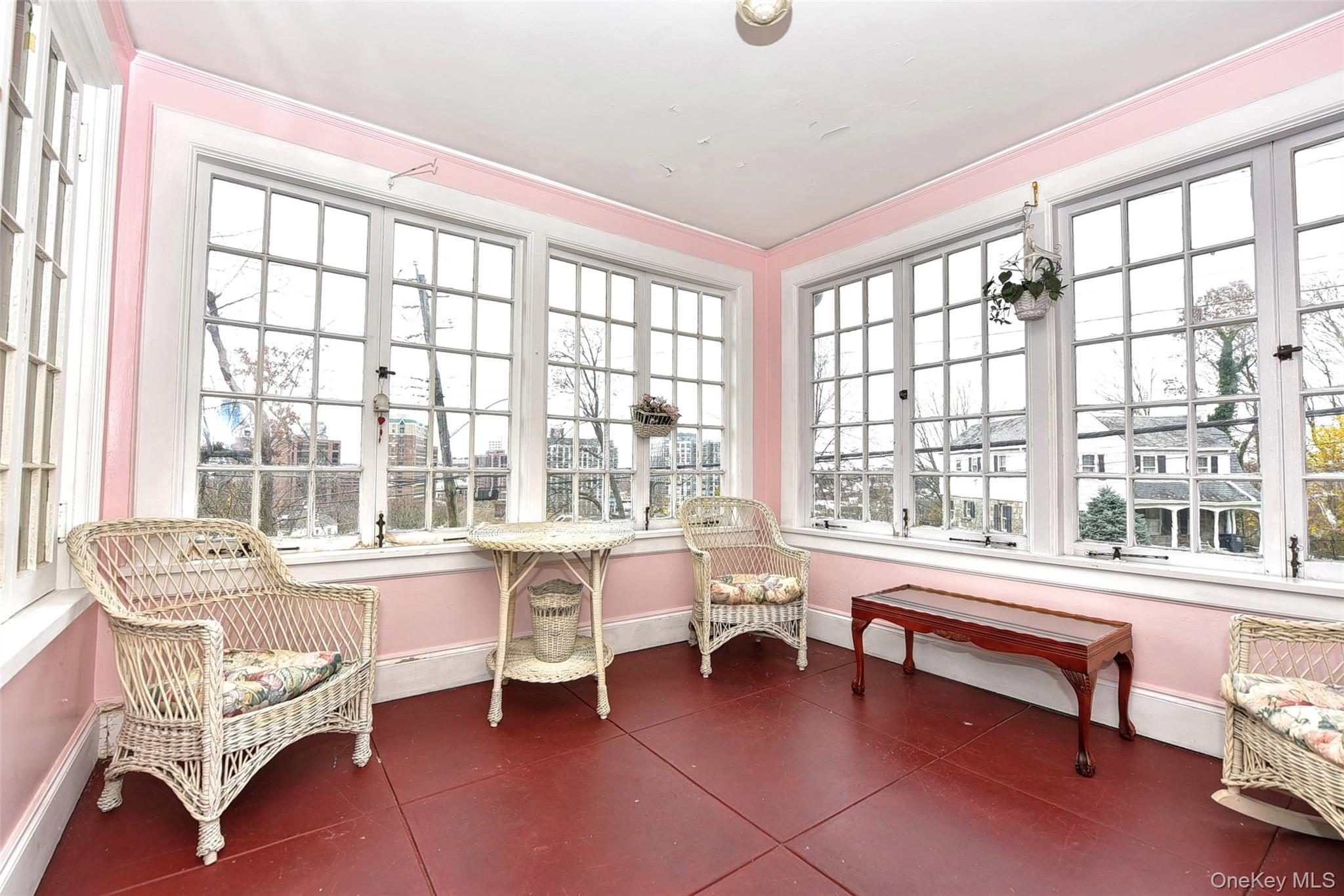 #14 photo, 85 Battle Avenue, White Plains , NY 10606