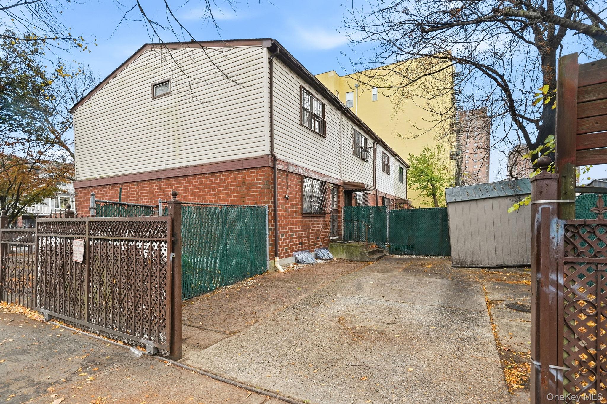 #3 photo, 795 Jackson Avenue, Bronx , NY 10456