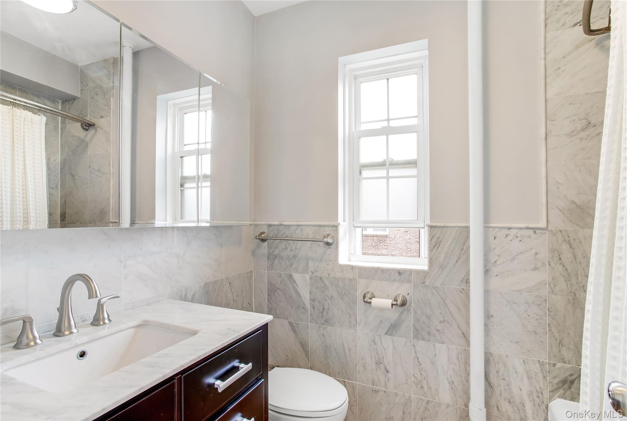 #5 photo, 87 N Broadway, White Plains , NY 10603