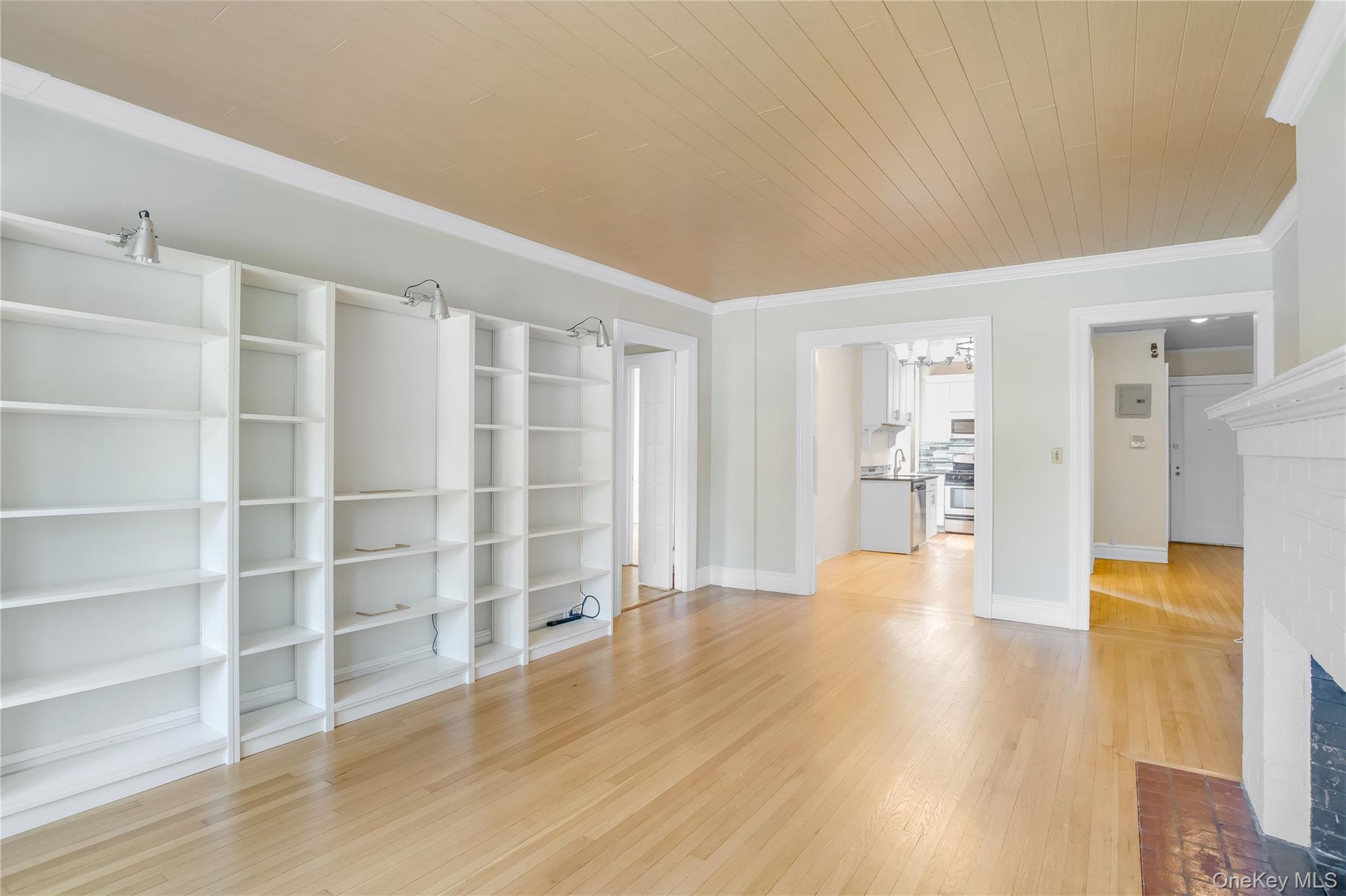 #6 photo, 87 N Broadway, White Plains , NY 10603