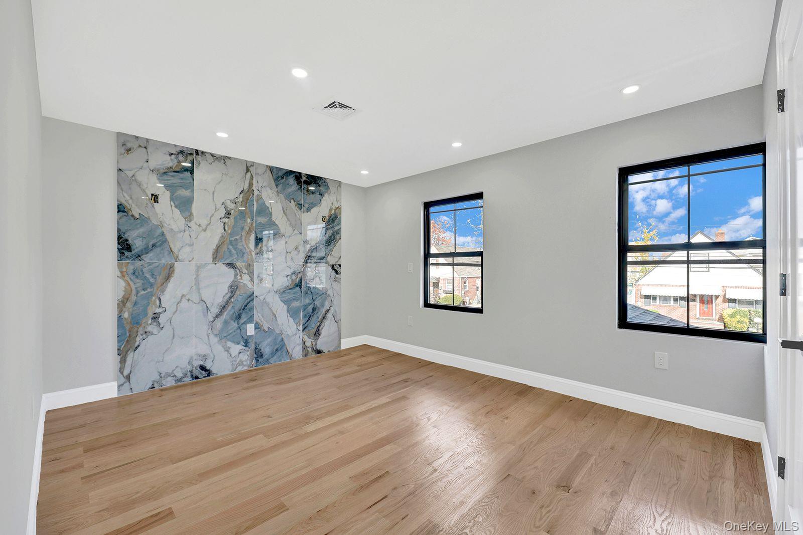 #17 photo, 217-14 133rd Road, Springfield Gardens , NY 11413