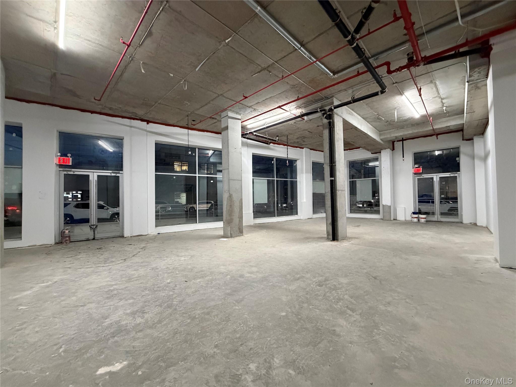 #3 photo, 150-23 Barclay Avenue, Flushing , NY 11355