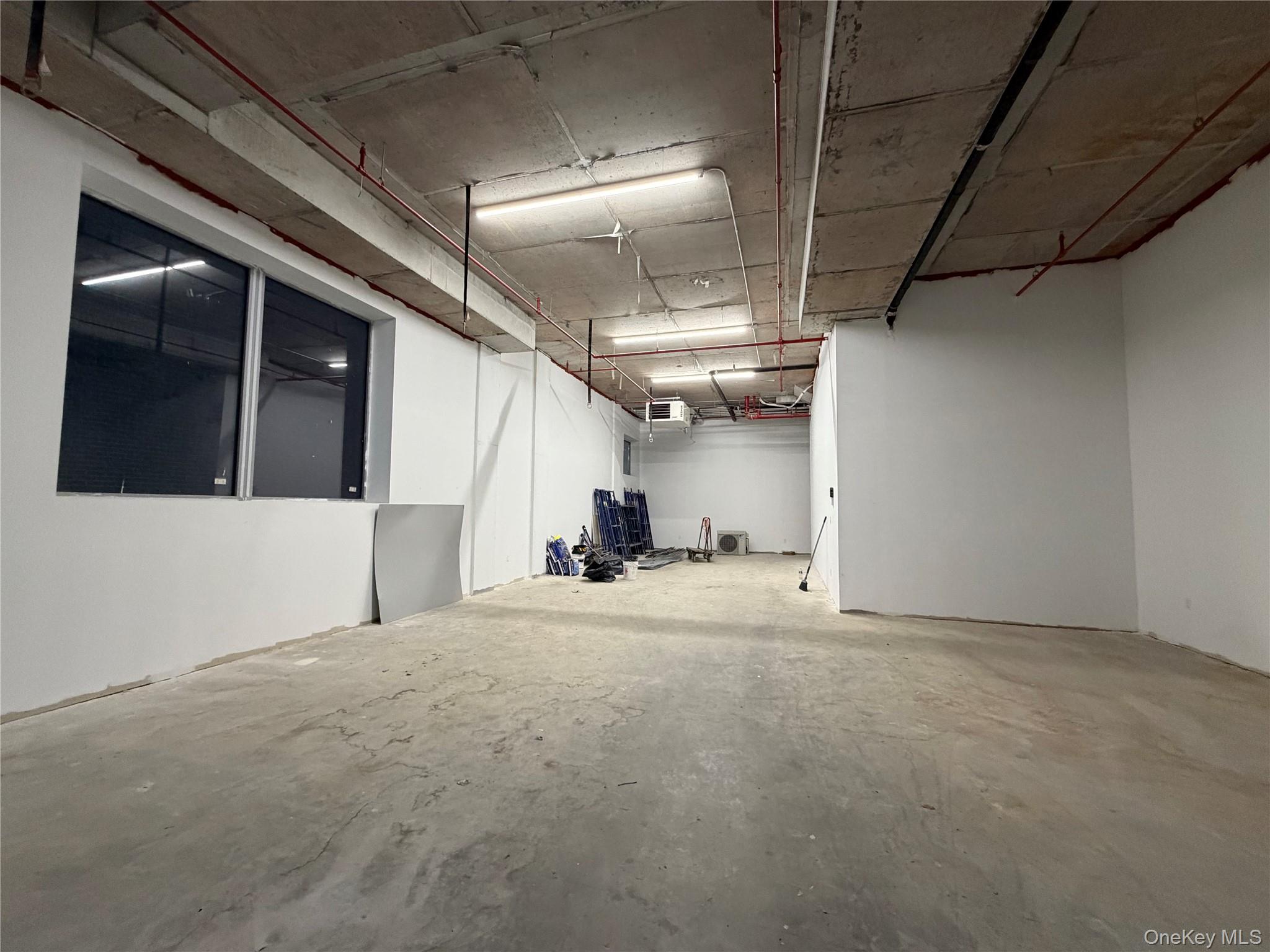 #2 photo, 150-23 Barclay Avenue, Flushing , NY 11355