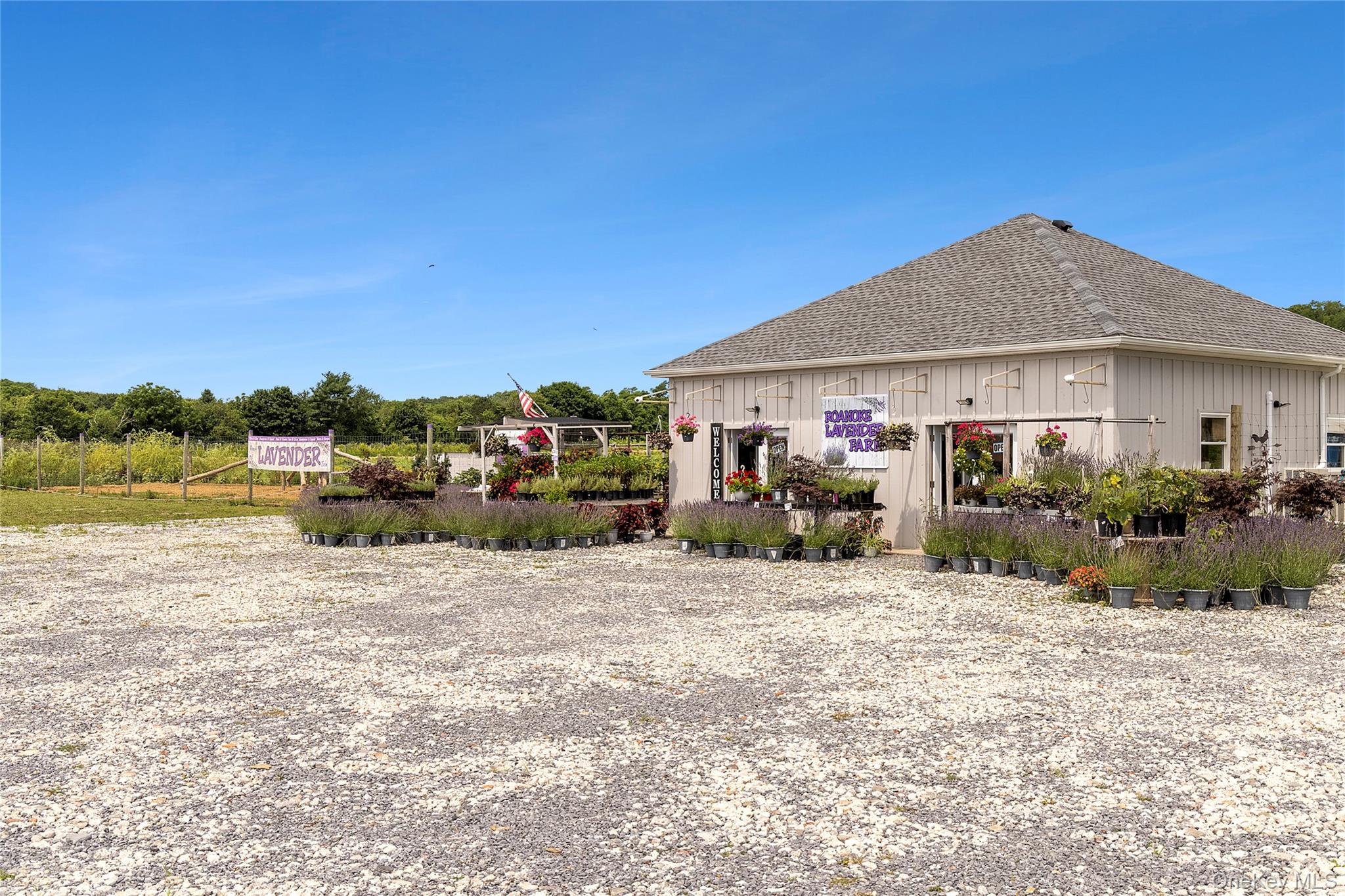 #1 photo, 3360 Sound Avenue, Riverhead , NY 11901