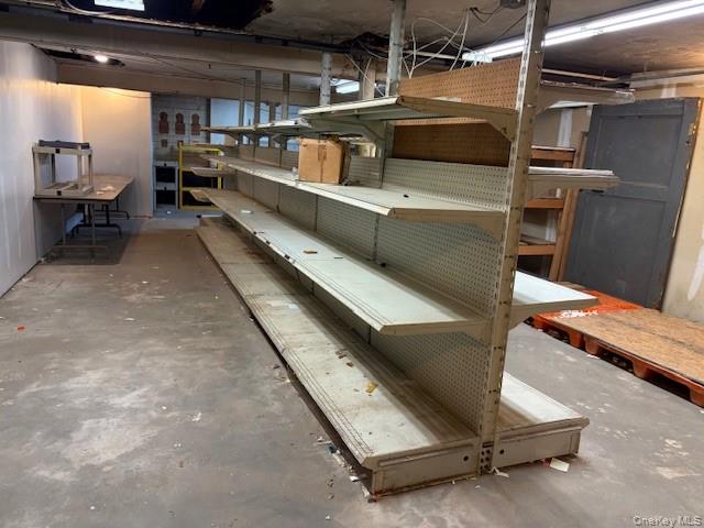 #13 photo, 155A Main Street, ناسو Farmingdale , NY 11735