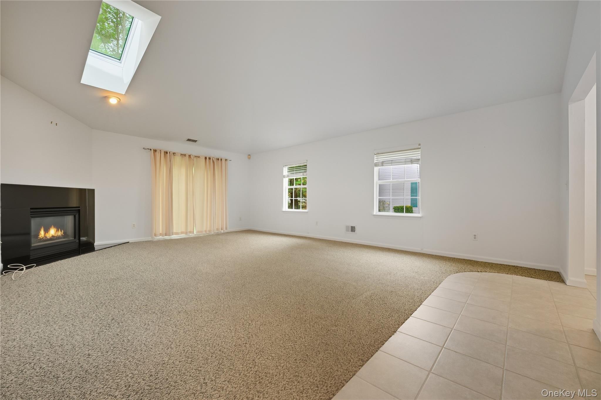 #11 photo, 12 Merrimack Road, Hauppauge , NY 11787