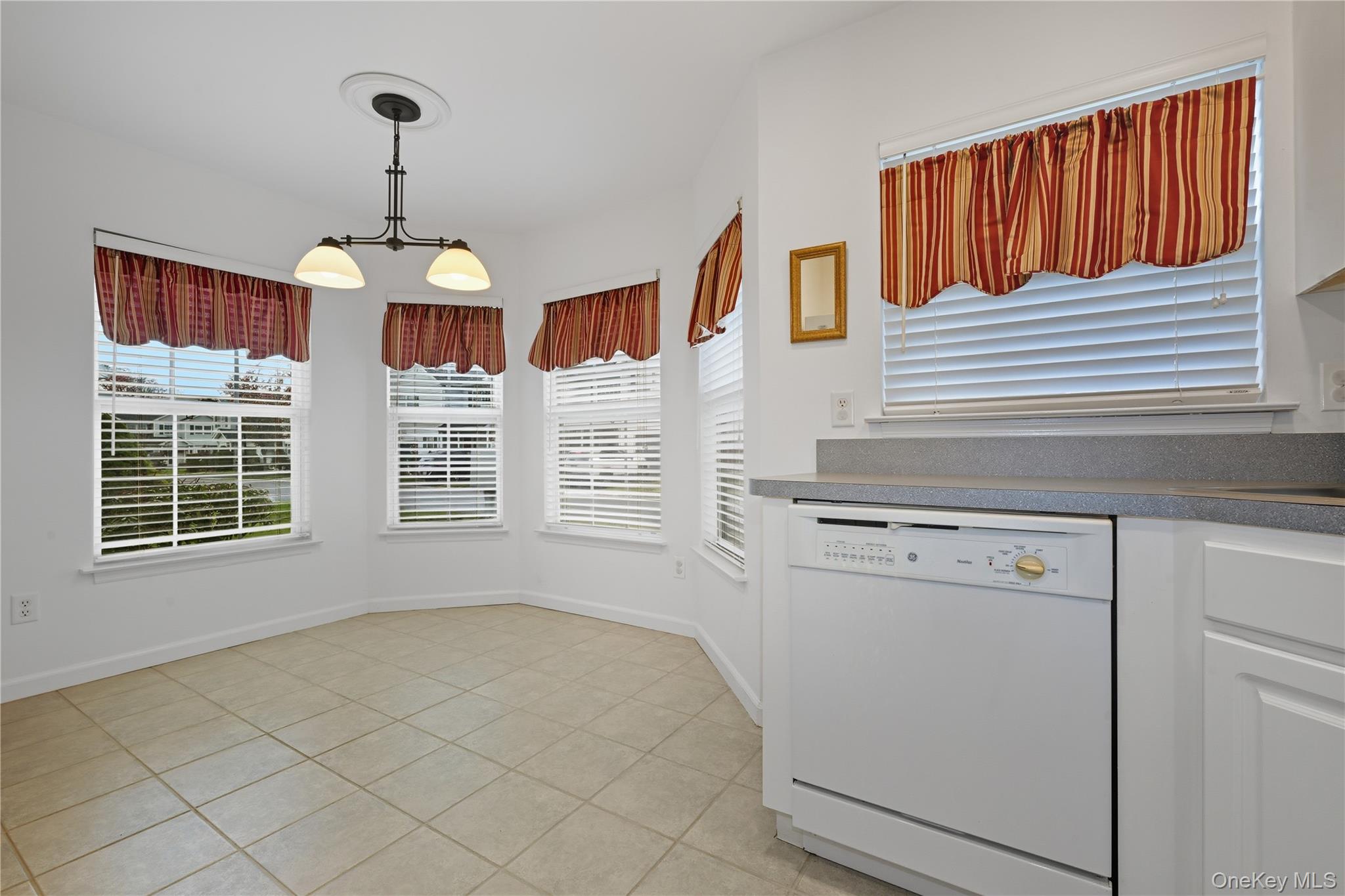 #14 photo, 12 Merrimack Road, Hauppauge , NY 11787