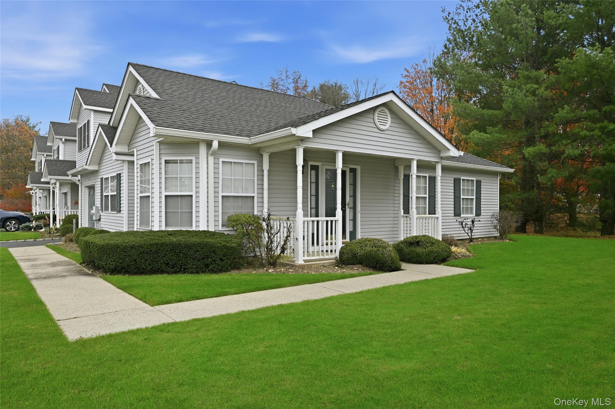 #2 photo, 12 Merrimack Road, Hauppauge , NY 11787