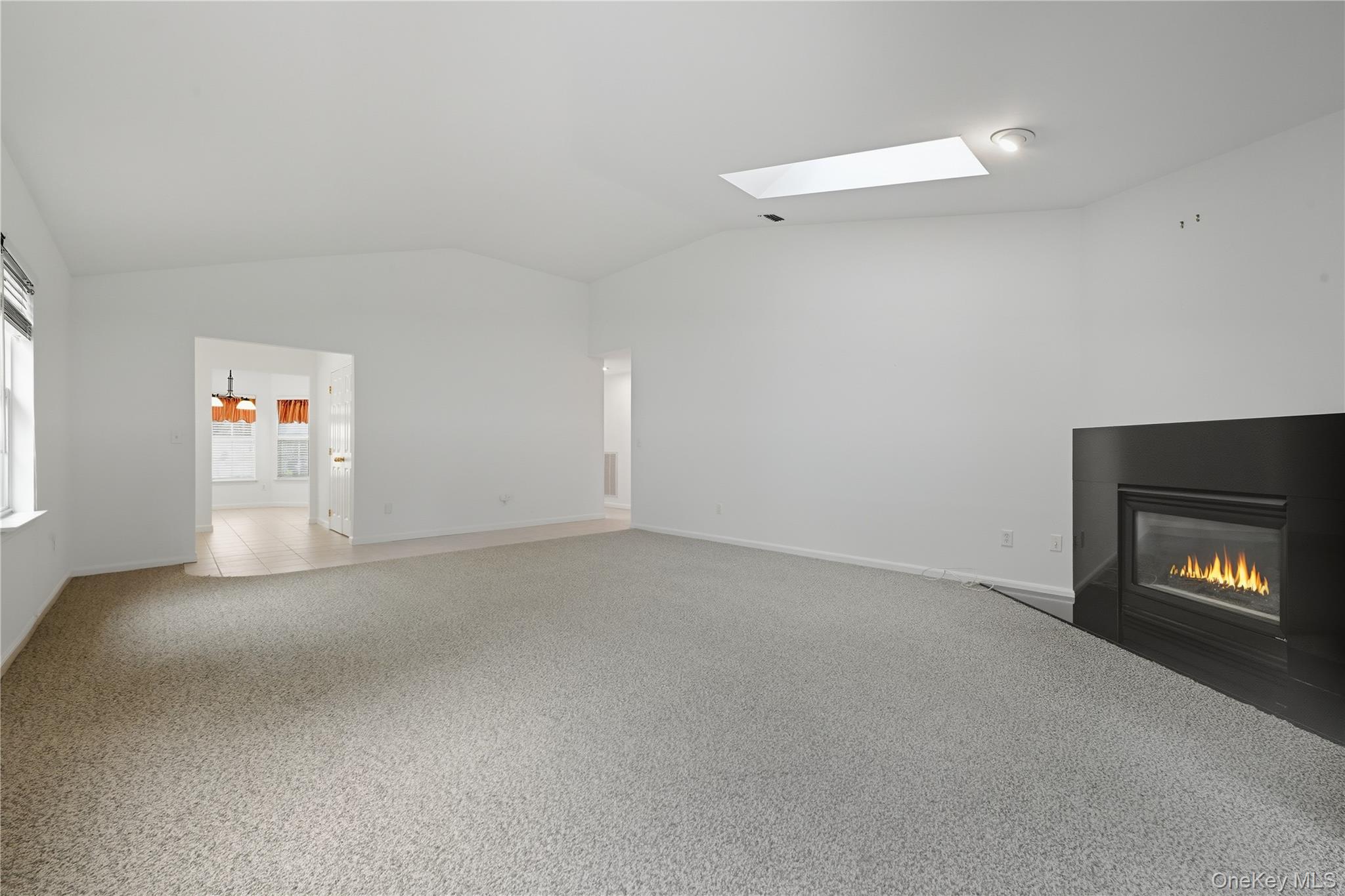 #7 photo, 12 Merrimack Road, Hauppauge , NY 11787