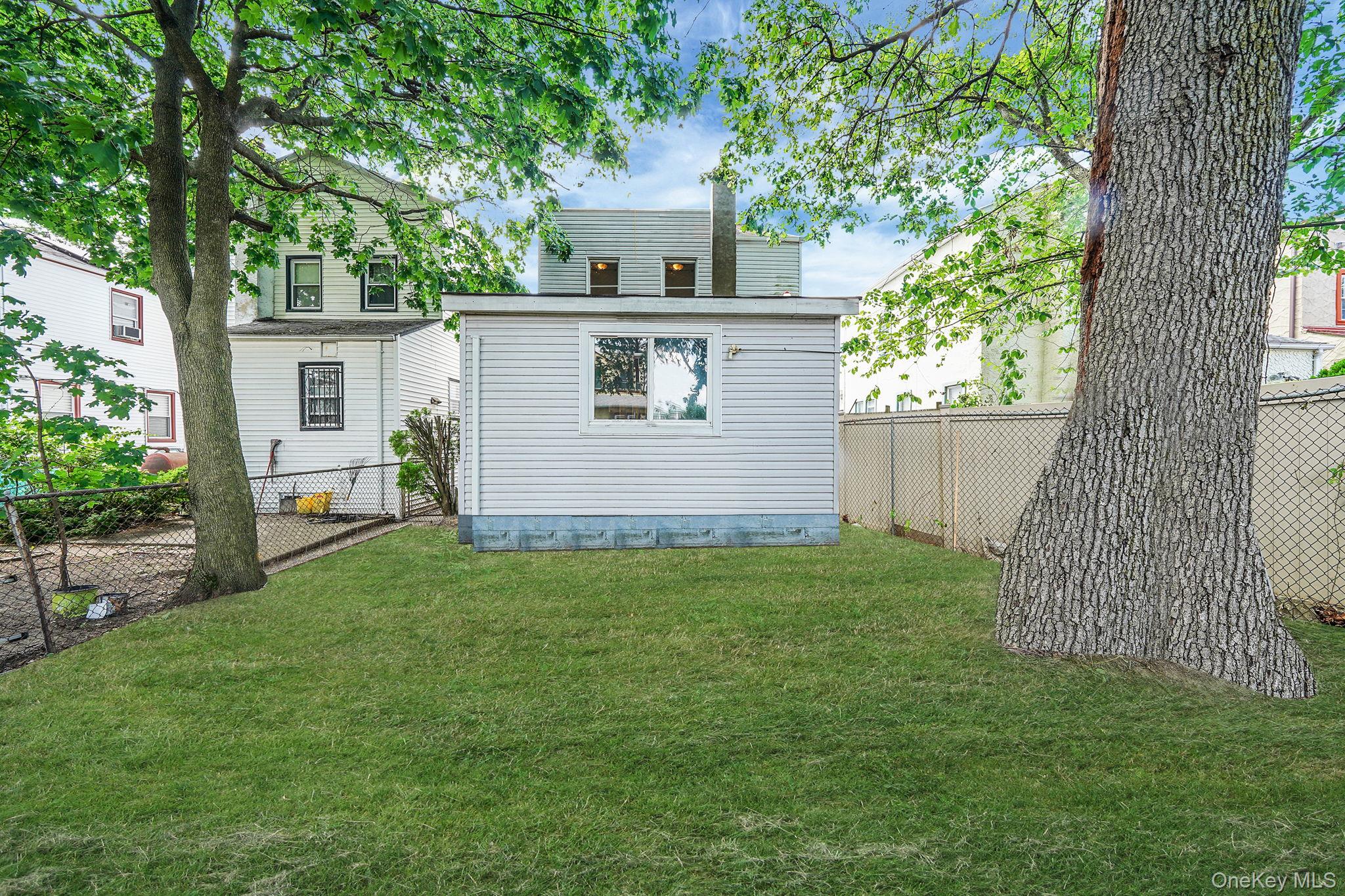 #4 photo, 13841 230th Place, Laurelton , NY 11413