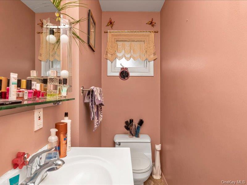 #14 photo, 3711 Berne Road, Wantagh , NY 11793