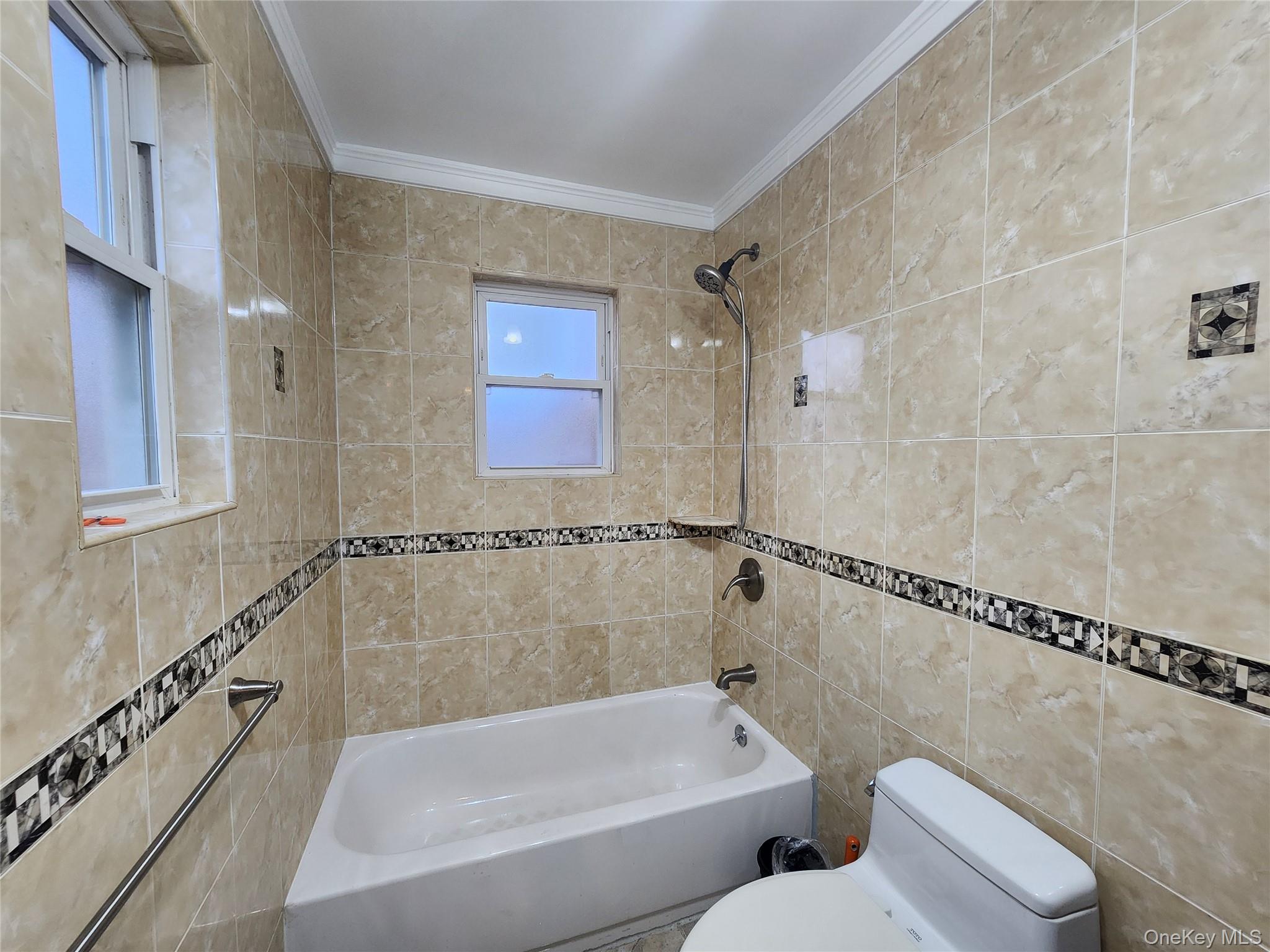 #8 photo, 23502 Seward Avenue, Queens Village , NY 11427