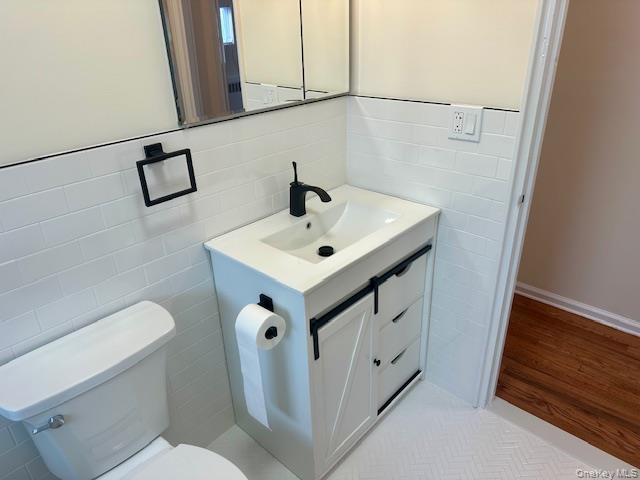 #15 photo, 651 Americus Avenue, サフォーク郡 East Patchogue , NY 11772