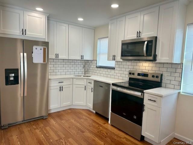 #2 photo, 651 Americus Avenue, サフォーク郡 East Patchogue , NY 11772