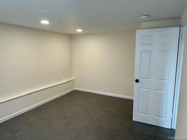 #8 photo, 651 Americus Avenue, サフォーク郡 East Patchogue , NY 11772