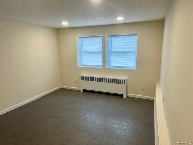 #9 photo, 651 Americus Avenue, サフォーク郡 East Patchogue , NY 11772