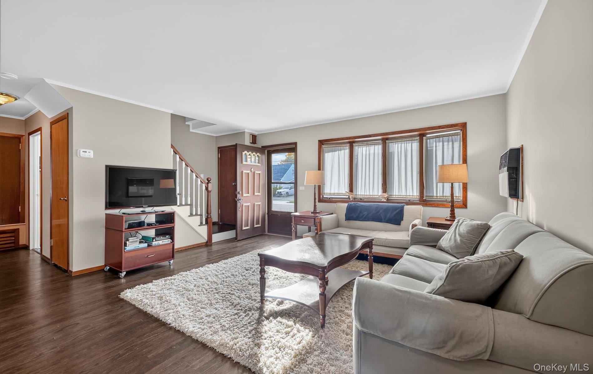 #4 photo, 58 Virginia Avenue, Plainview , NY 11803