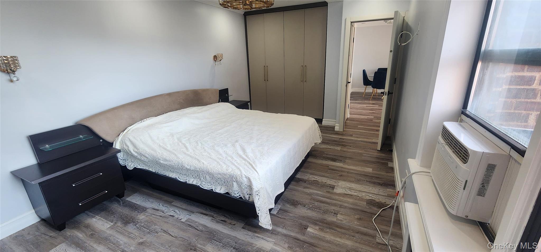 #15 photo, 141-60 84RD, Briarwood , NY 11435