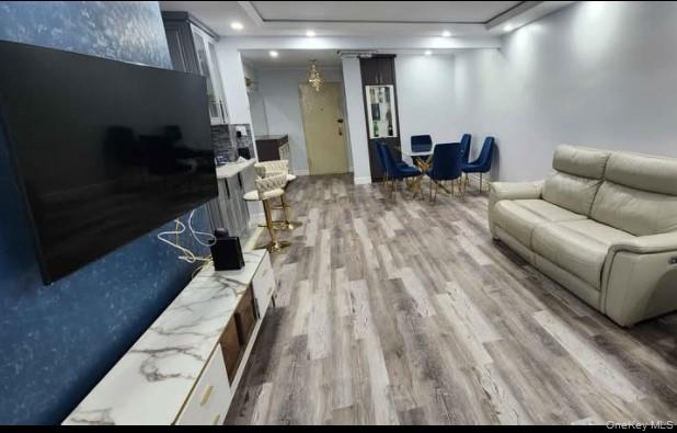 #3 photo, 141-60 84RD, Briarwood , NY 11435