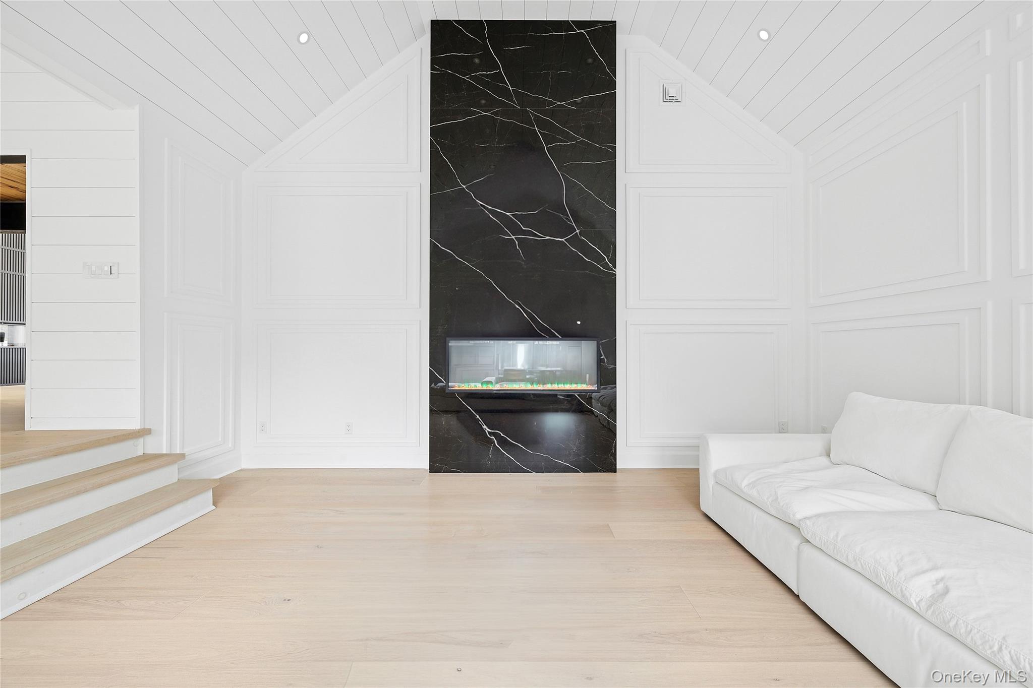 #8 photo, 4 Miller Farms Court, Miller Place , NY 11764