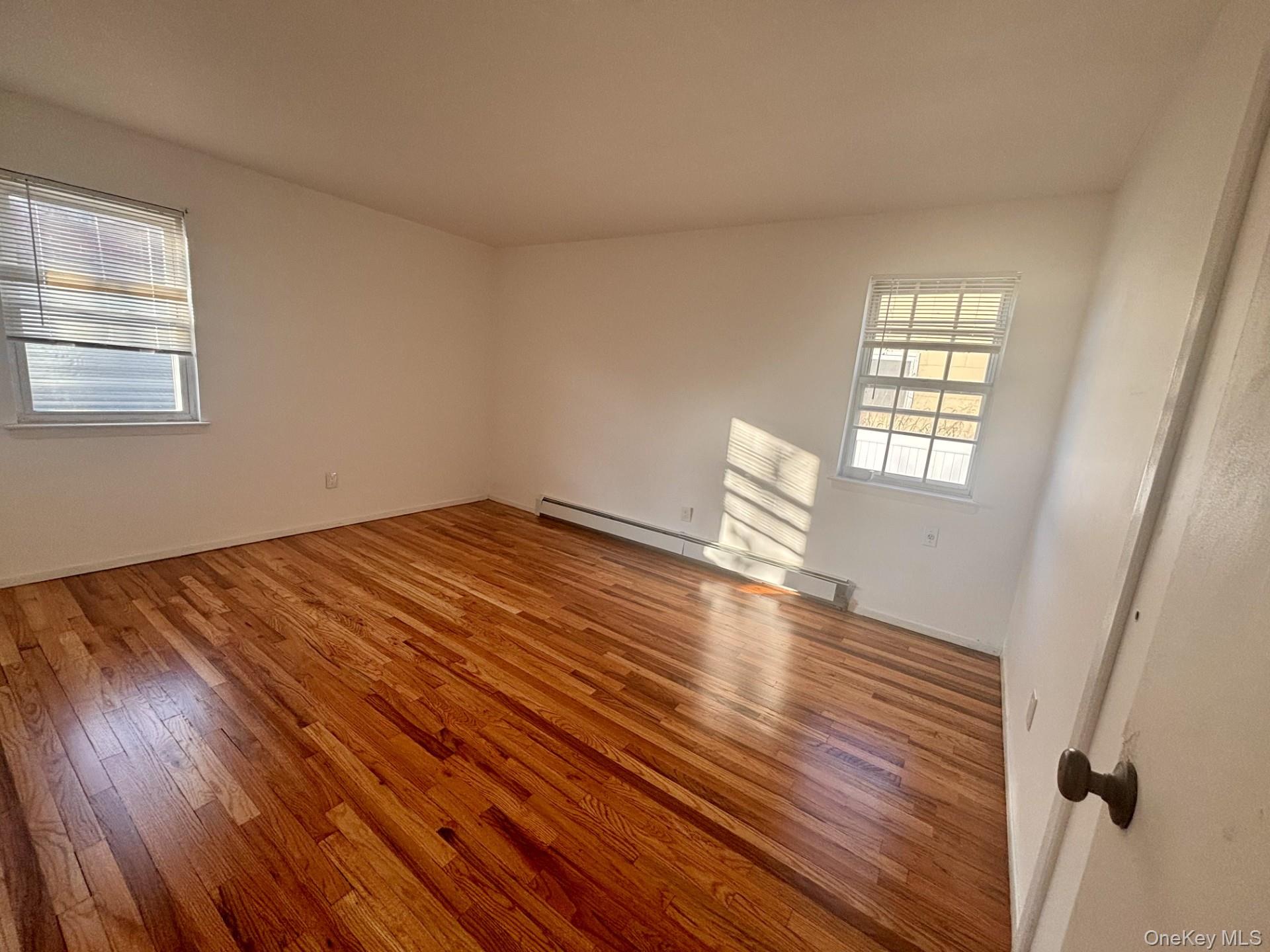 #12 photo, 441 Atlantic Avenue, East Rockaway , NY 11518