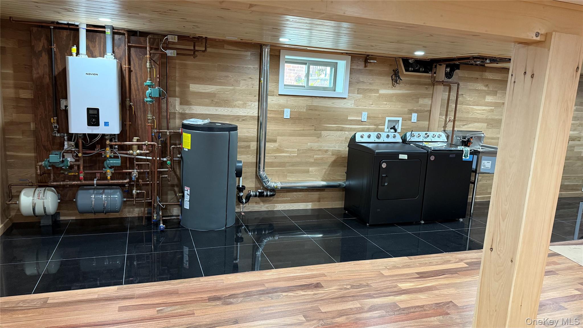 #14 photo, 86-16 262nd Street, Floral Park , NY 11001