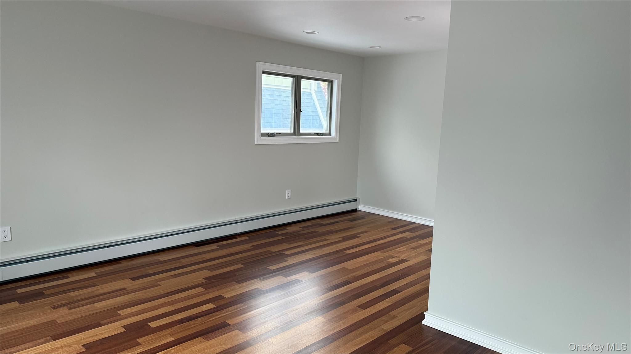 #15 photo, 86-16 262nd Street, Floral Park , NY 11001