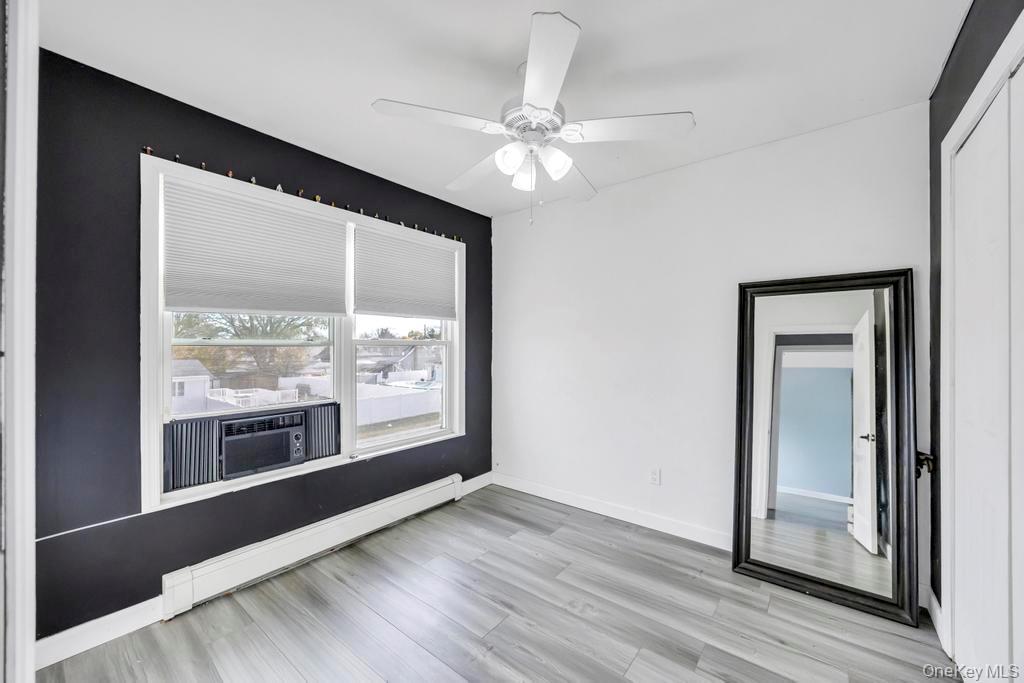 #12 photo, 297 Catskill Avenue, Lindenhurst , NY 11757