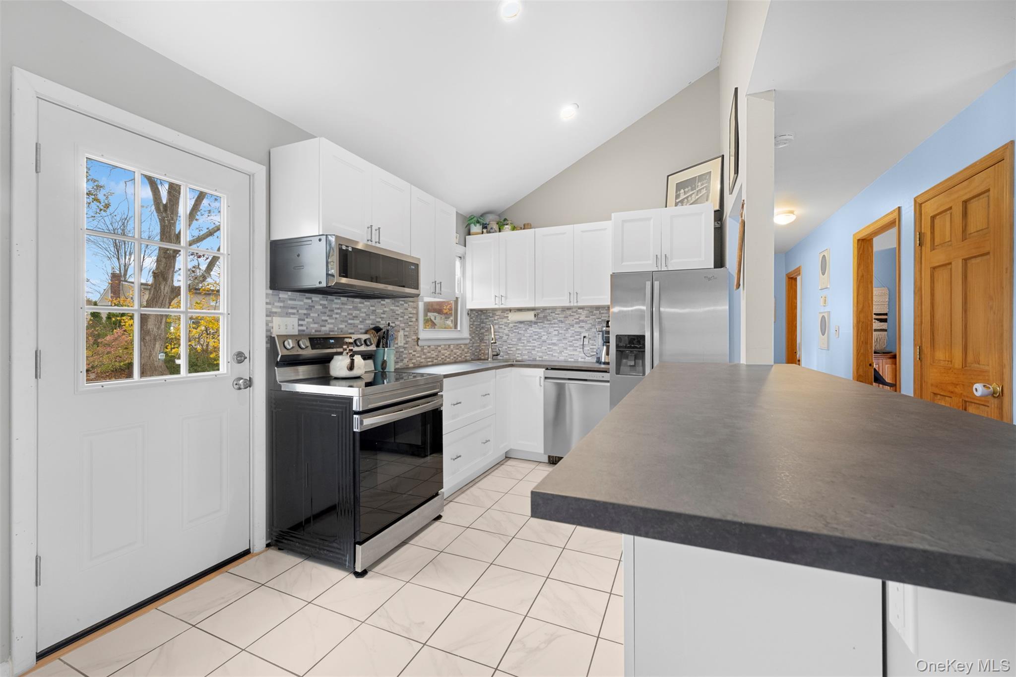 #11 photo, 15 Goldsmith Avenue, Greenlawn , NY 11740