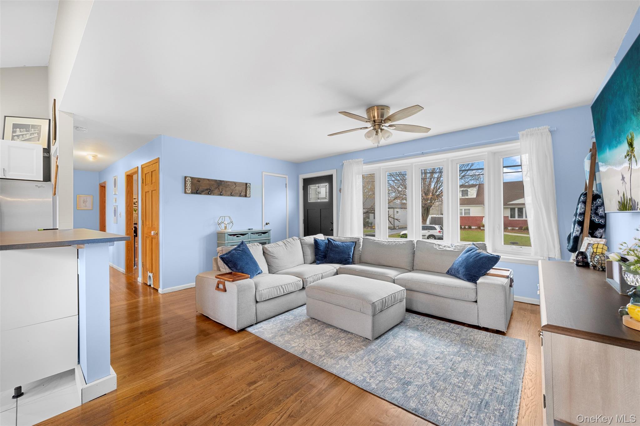 #5 photo, 15 Goldsmith Avenue, Greenlawn , NY 11740