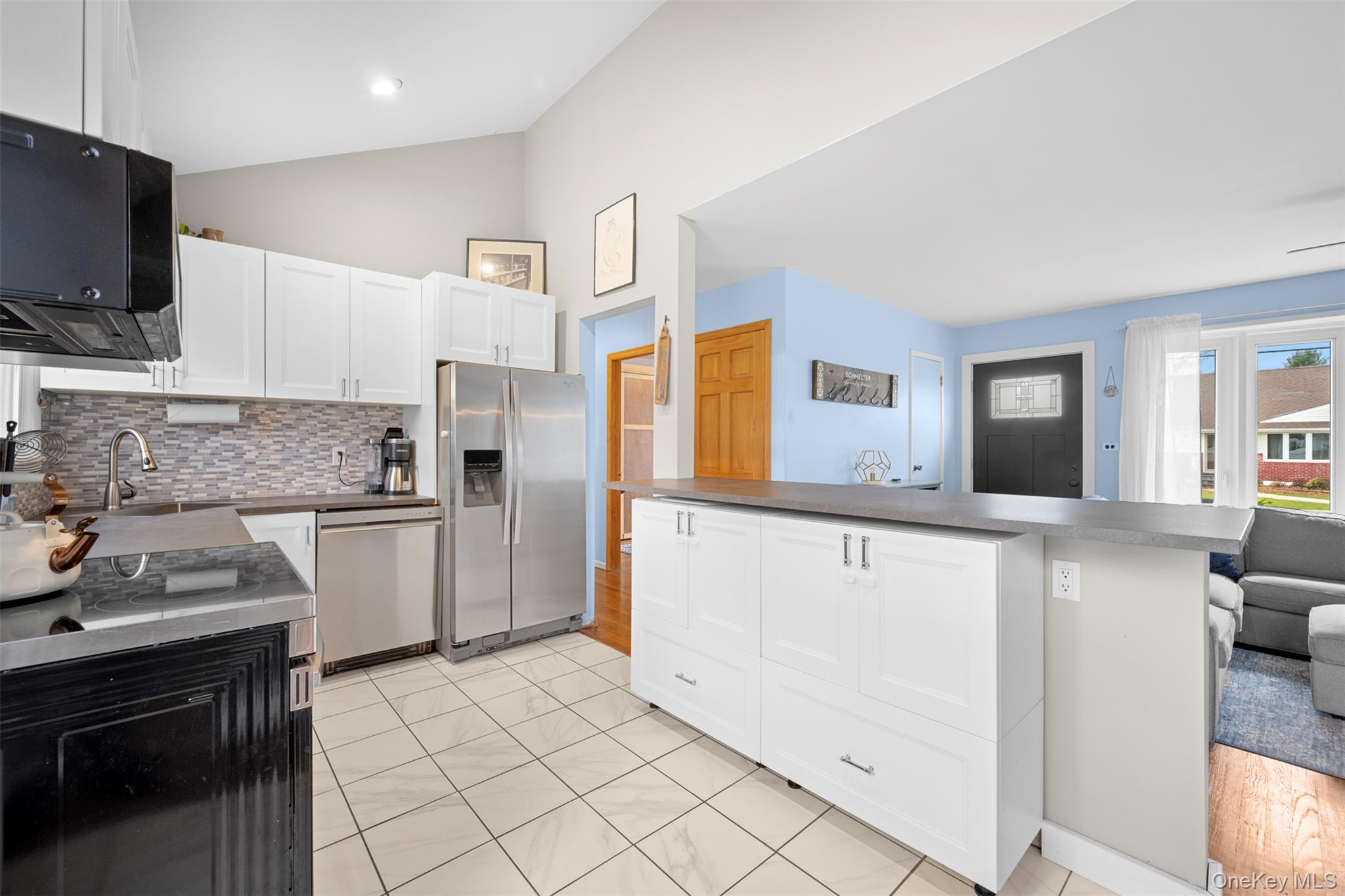 #9 photo, 15 Goldsmith Avenue, Greenlawn , NY 11740