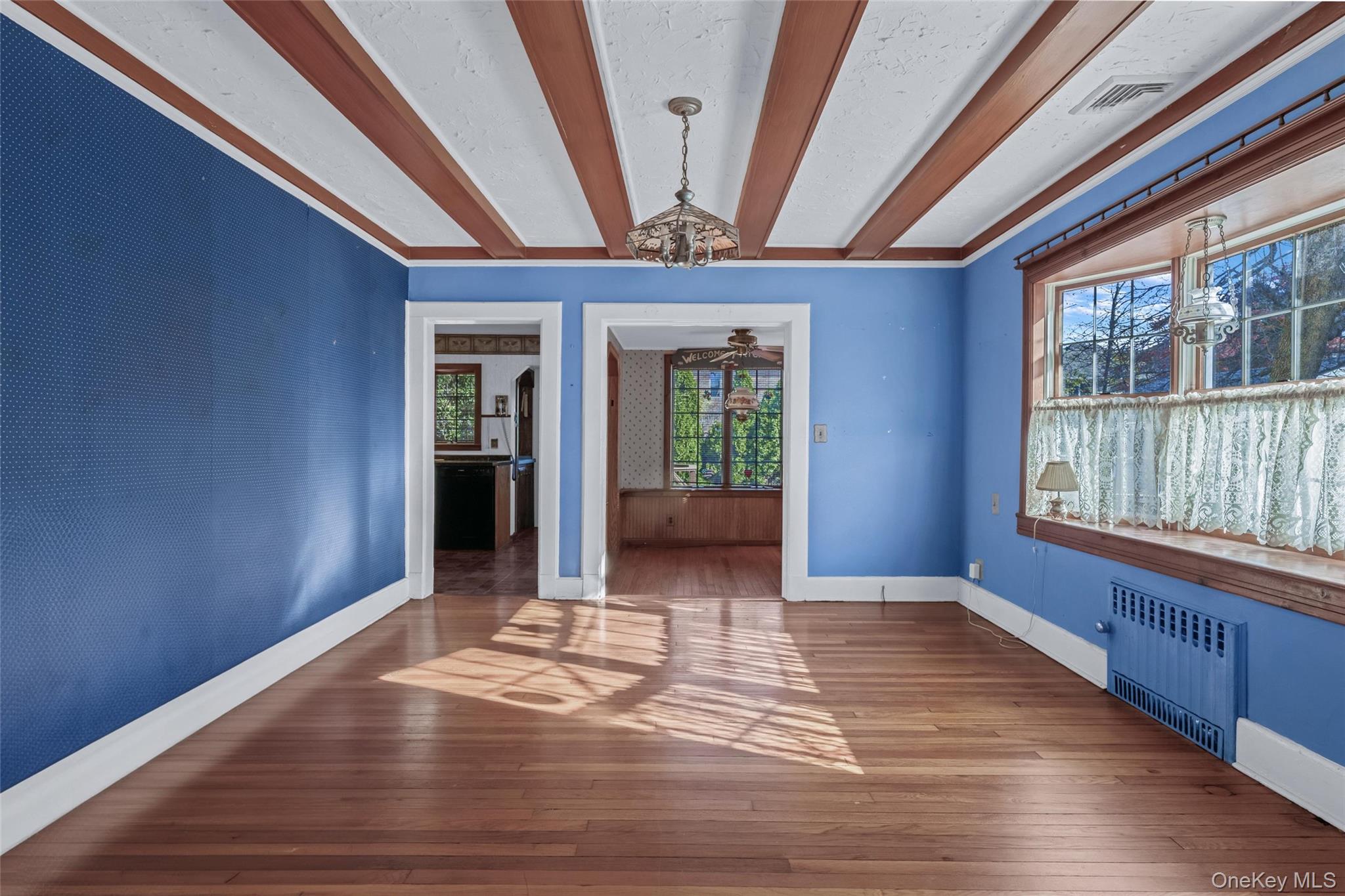 #10 photo, 4611 245th Street, Douglaston , NY 11362