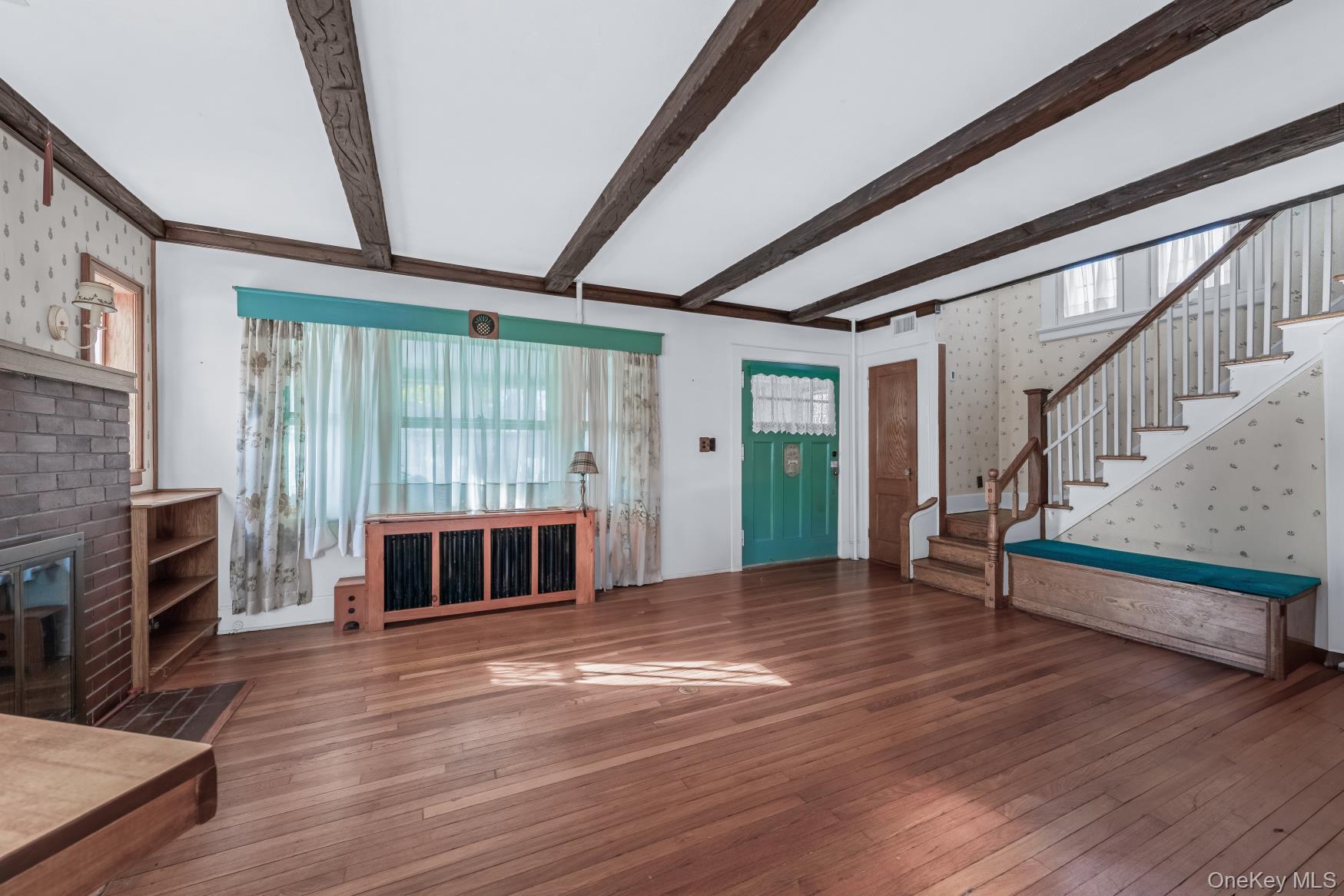 #6 photo, 4611 245th Street, Douglaston , NY 11362