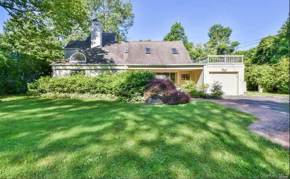 #1 photo, 12 Chadwick Road, Great Neck , NY 11023