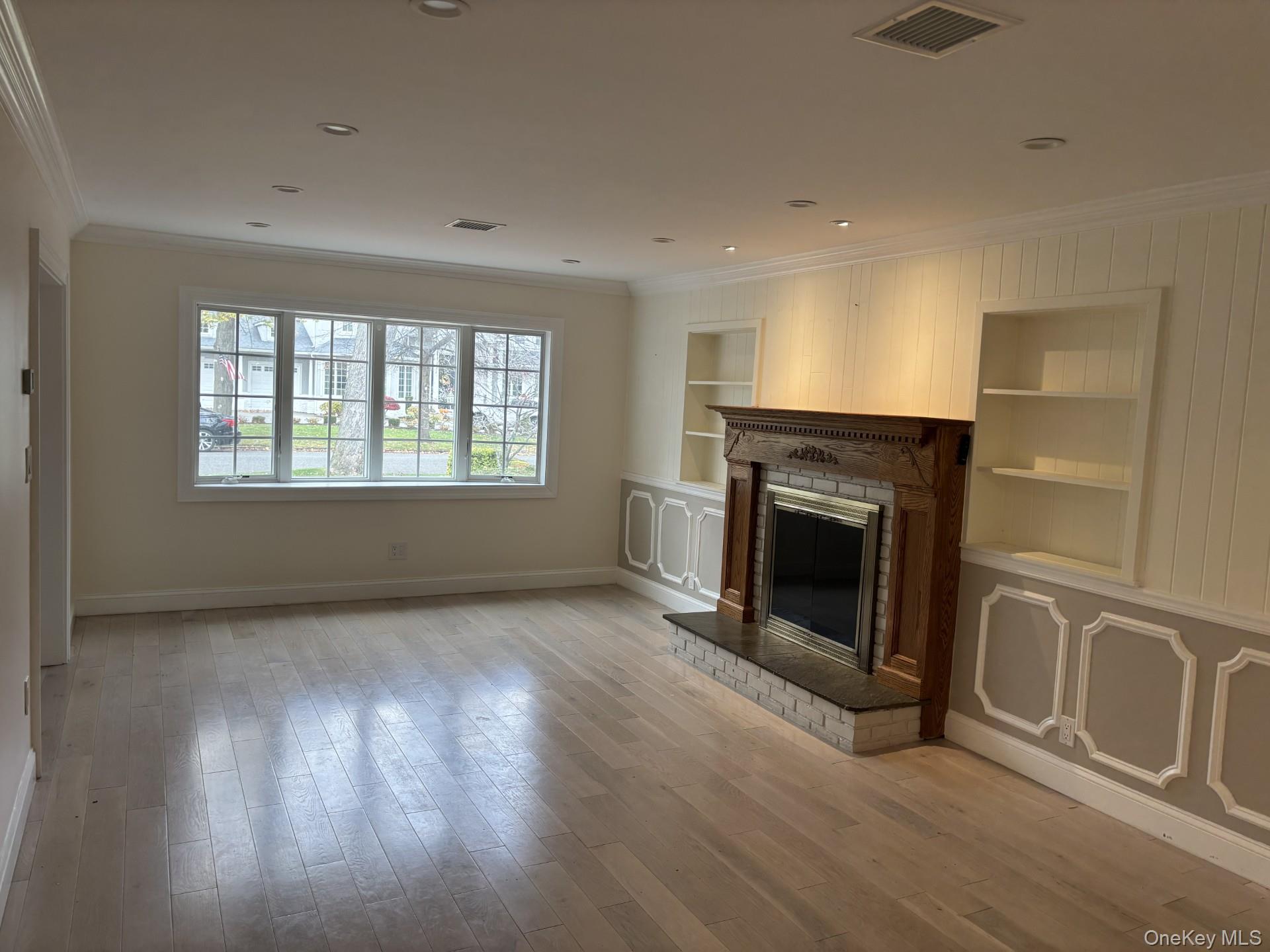 #2 photo, 71 Maple Avenue, Bethpage , NY 11714