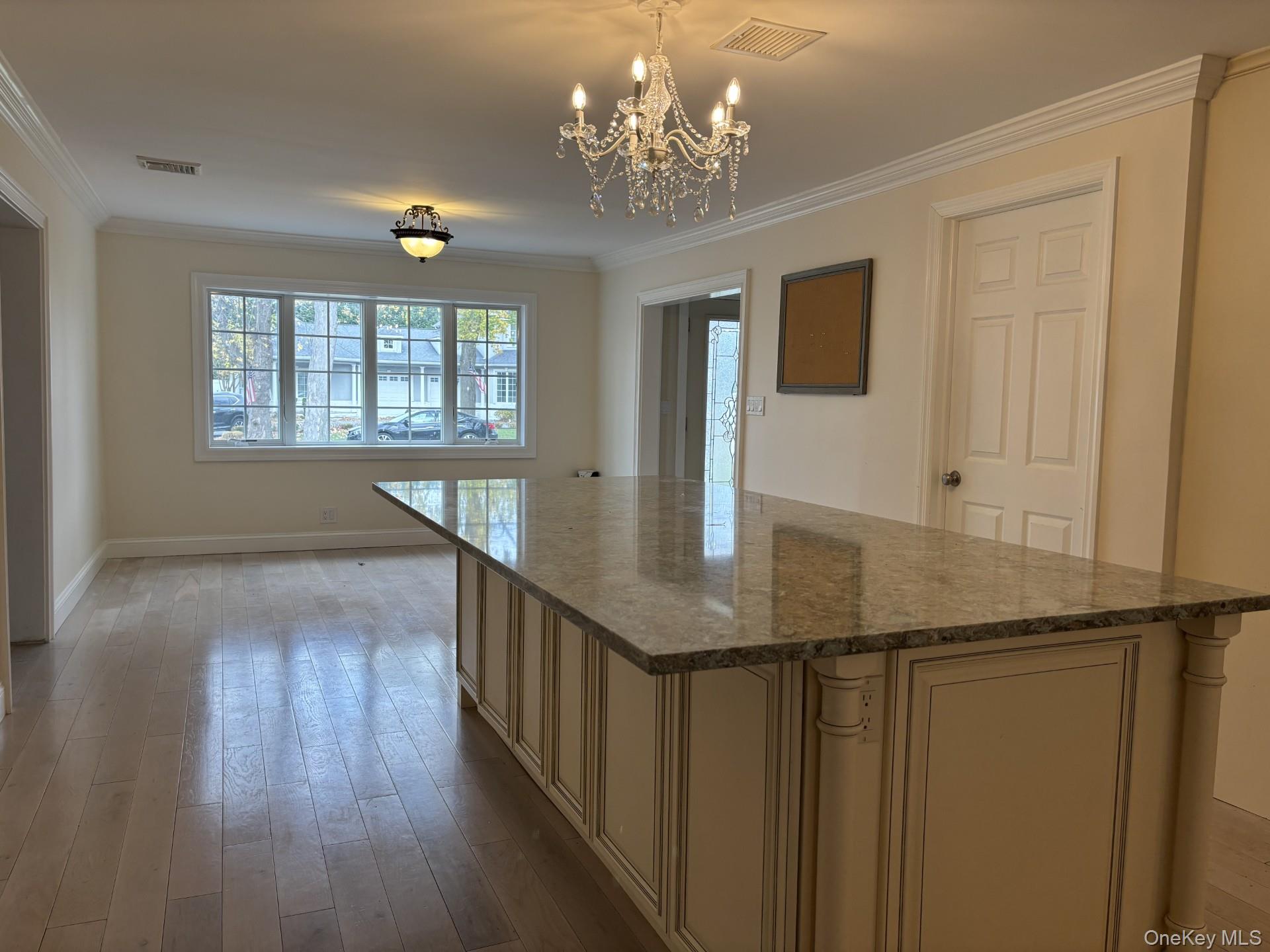 #4 photo, 71 Maple Avenue, Bethpage , NY 11714