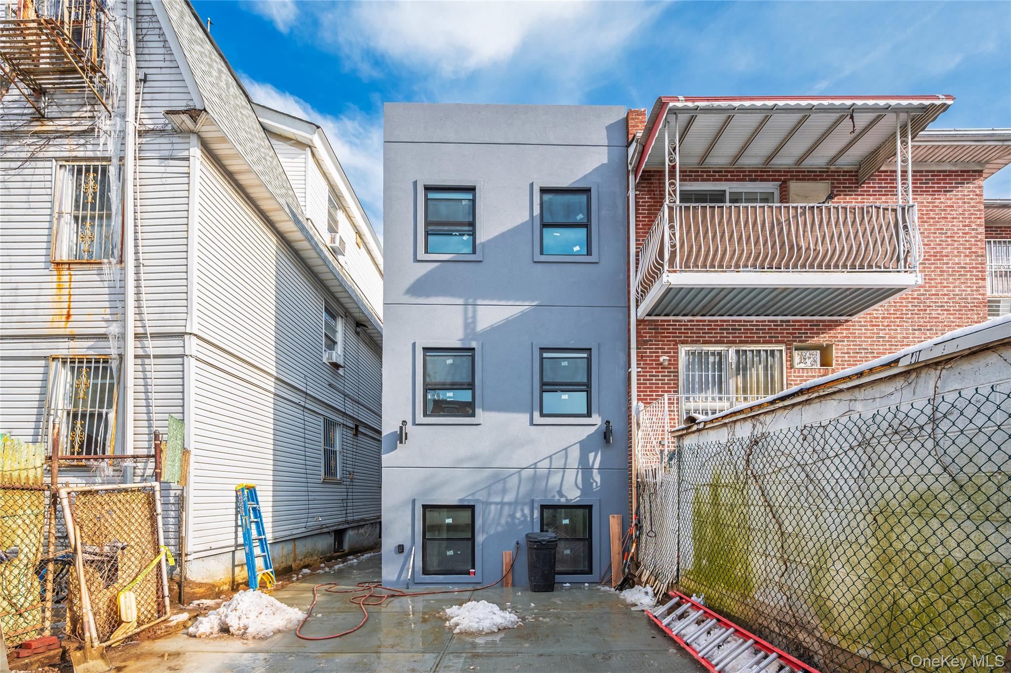 #4 photo, 33-34 109 Street, كوينز Corona , NY 11368