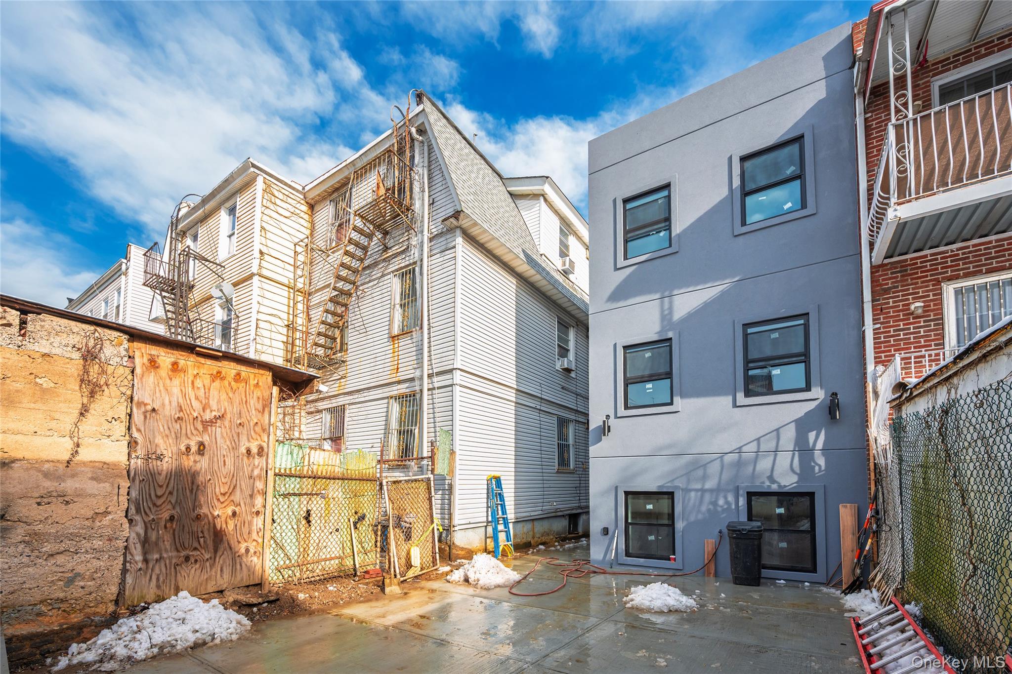 #5 photo, 33-34 109 Street, كوينز Corona , NY 11368