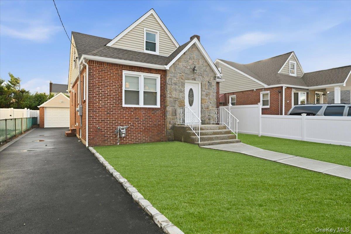 #1 photo, 253 William Street, West Hempstead , NY 11552