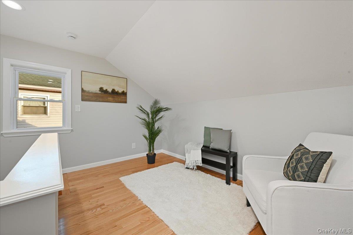 #18 photo, 253 William Street, West Hempstead , NY 11552