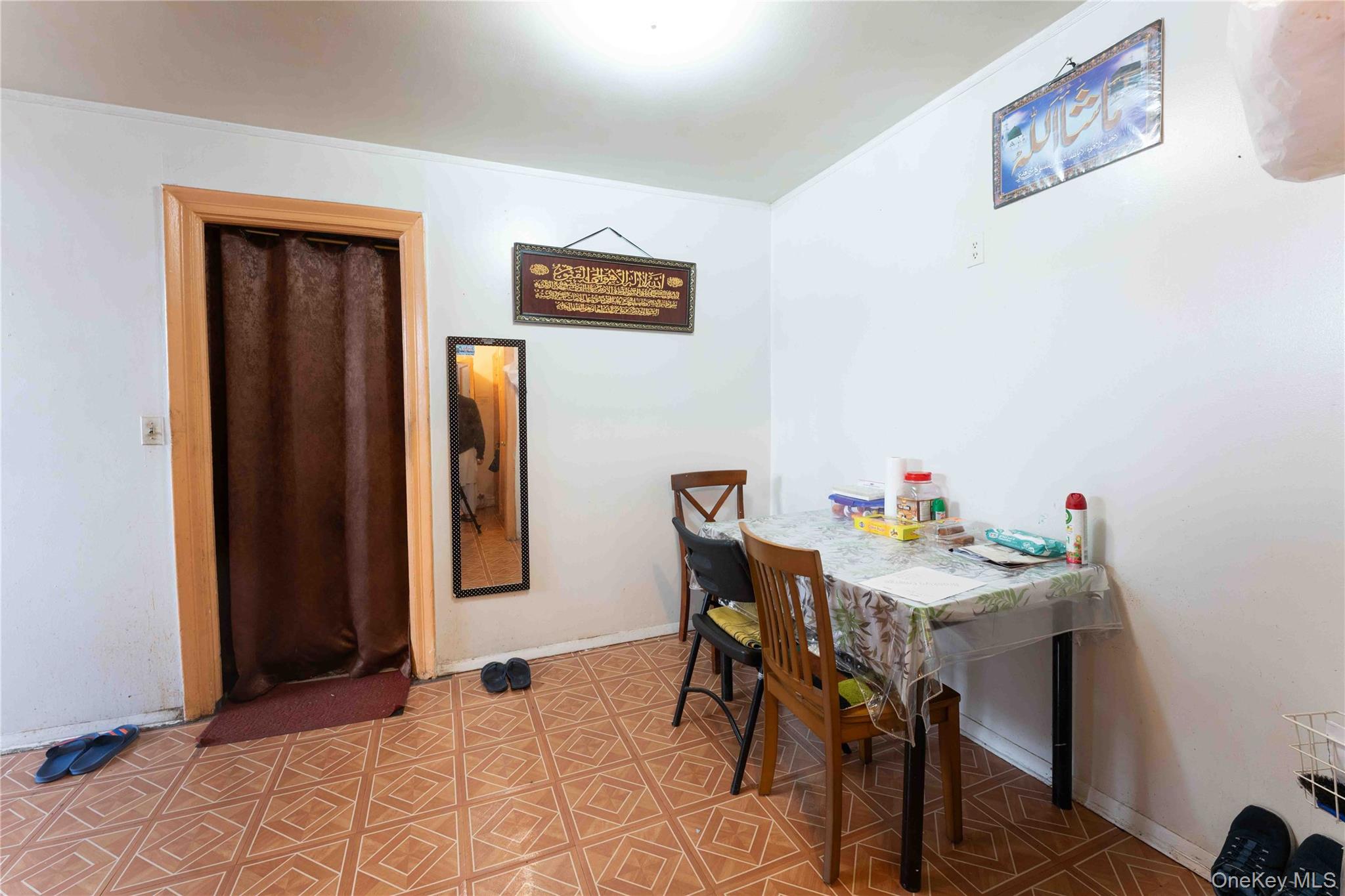 #19 photo, 765 E 9th Street, Brooklyn , NY 11230