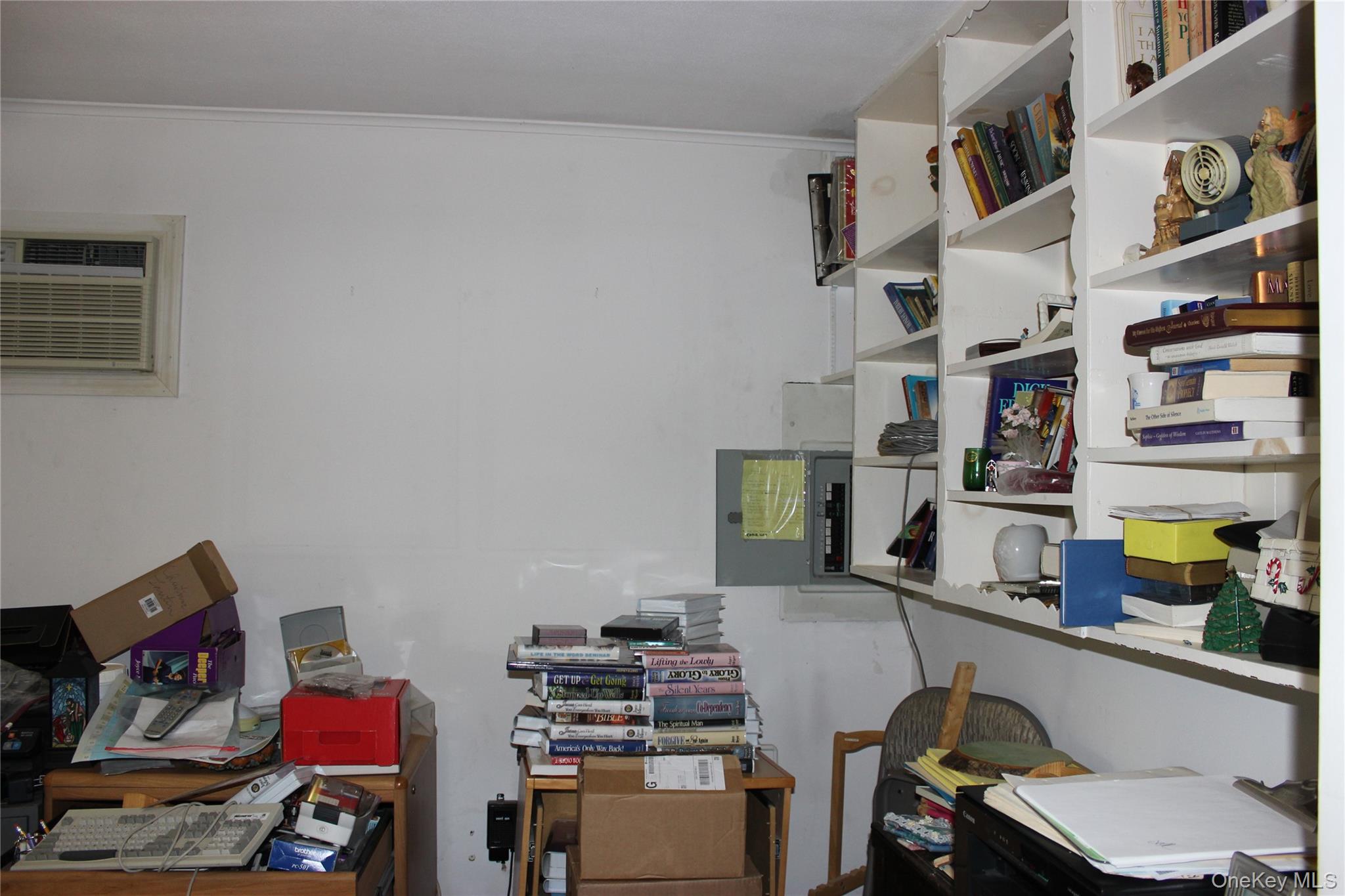 #8 photo, 248 Twin Lane, Wantagh , NY 11793