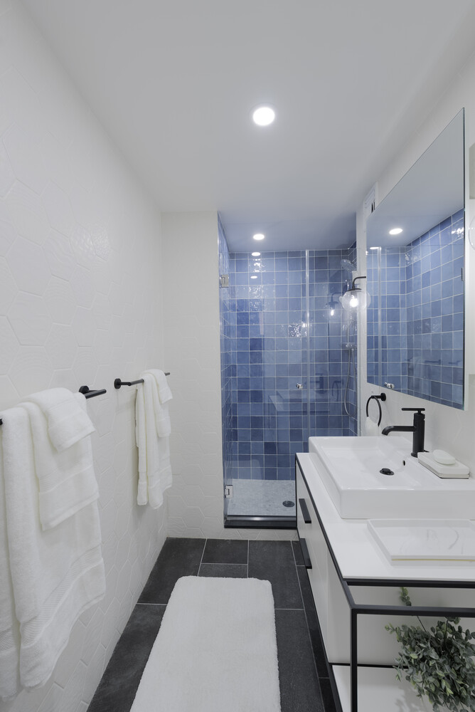 #11 photo, 340 W 55TH Street, Hells Kitchen , NY 10019