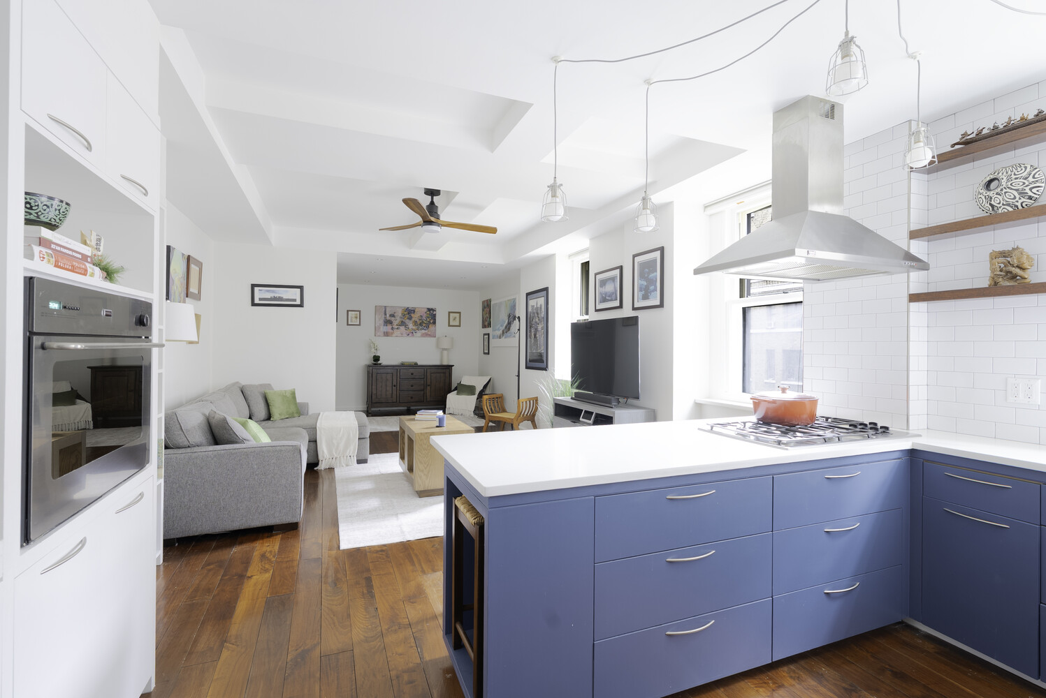 #8 photo, 340 W 55TH Street, Hells Kitchen , NY 10019