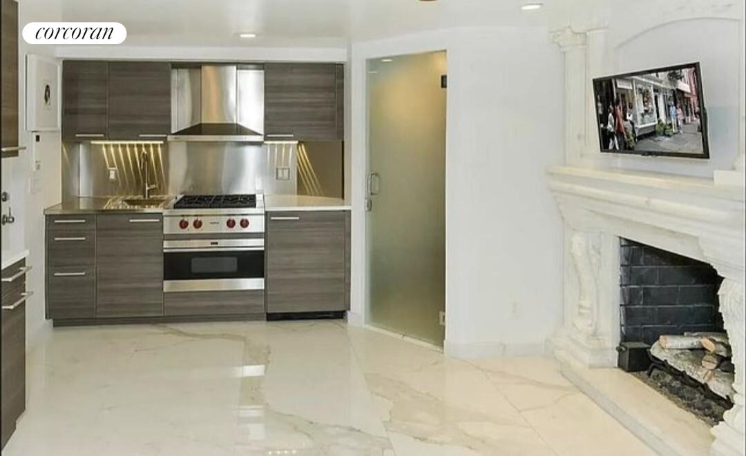 #5 photo, New York City, West Village , NY 10014