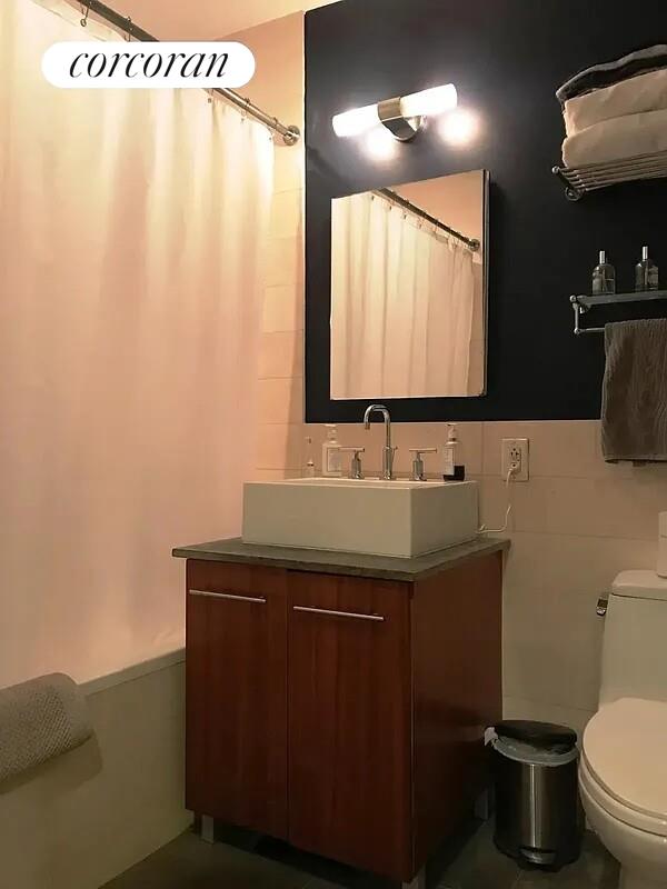 #5 photo, New York City, Hells Kitchen , NY 10036