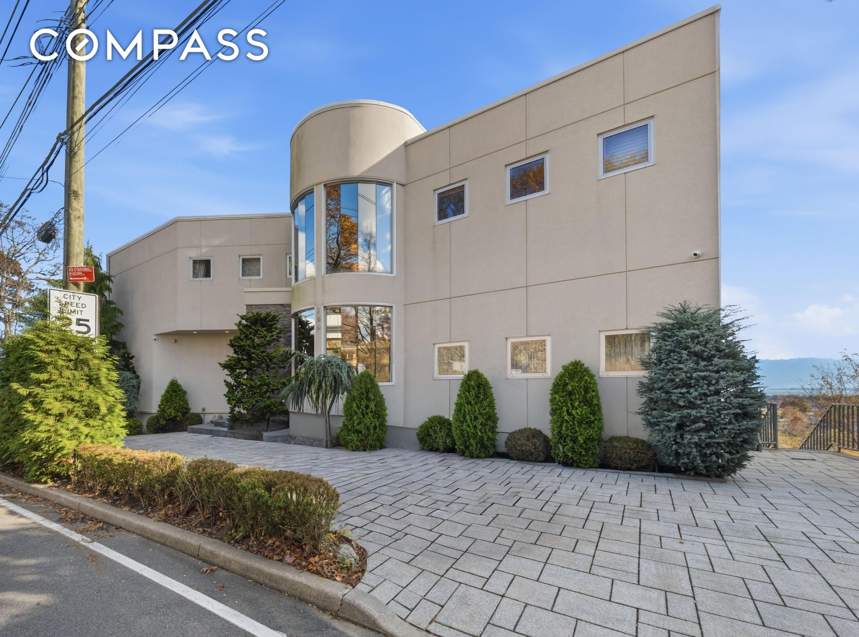 #1 photo, 186 Flagg Place, New York City , NY 10304