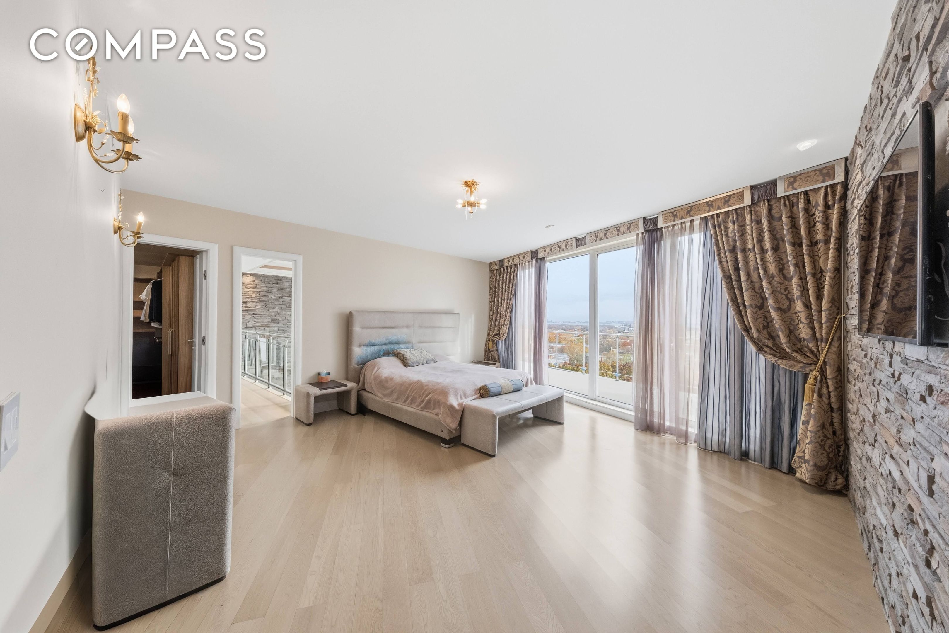 #18 photo, 186 Flagg Place, New York City , NY 10304